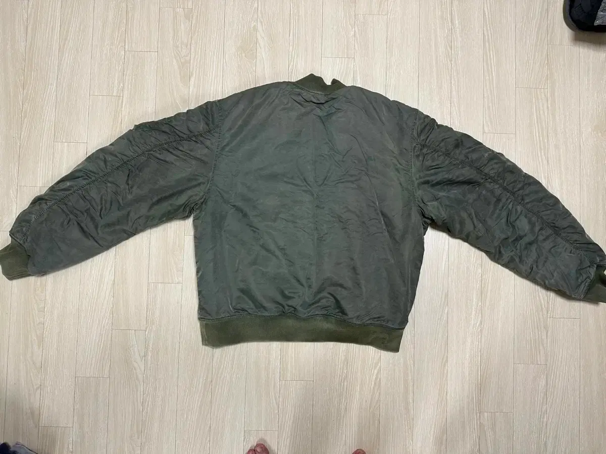 thumbnail-1
